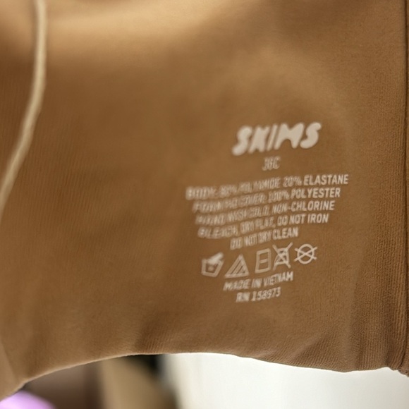 Skims fits everybody strapless bra in color clay size 36C - Picture 8 of 10